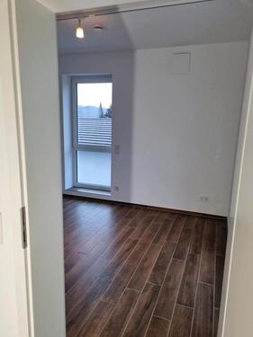 Foto - Wohnung zu Vermieten - 1.255,00&nbsp;EUR Kaltmiete, ca.&nbsp; 78,00&nbsp;m&sup2;