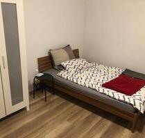 Das Zimmer zu vermieten - 470,00&nbsp;EUR Kaltmiete, ca.&nbsp; 95,00&nbsp;m&sup2; in Magstadt (PLZ: 71106)