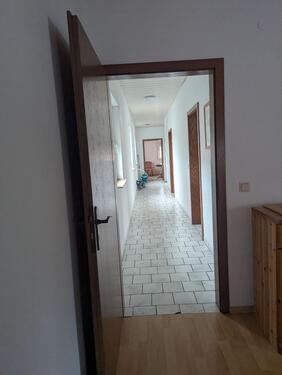 Foto - Großzügige Wohnung mit Garten & Möblierung – sofort verfügbar