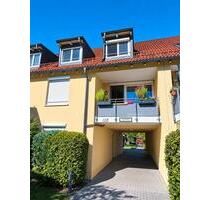 Helle 3-Zimmer-Maisonette mit Loggia und TG Stellplatz - Olching