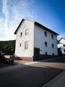 Foto - Haus mit großem Grundstück in ruhiger Lage Nahe B10
