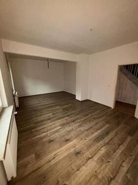 Foto - Ein Haus zu vermieten - 900,00&nbsp;EUR Kaltmiete, ca.&nbsp; 80,00&nbsp;m&sup2;