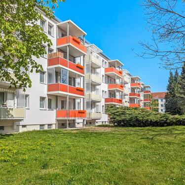 Foto - Top-sanierte 4-Raum-Wohnung... - 490,00 EUR Kaltmiete,