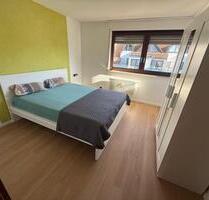 Modern fully furnished 2.5‑room flat with new kitchen & garage - Böblingen