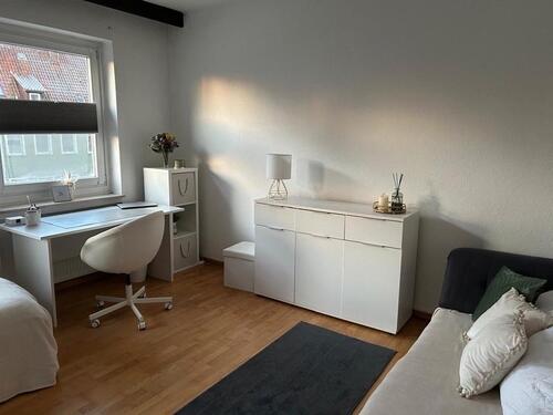Foto - Zimmer in 6er WG - 320,00&nbsp;EUR Kaltmiete, ca.&nbsp; 18,00&nbsp;m&sup2;