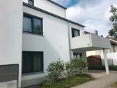 Foto - Moderne, zentrumsnahe 2-Zimmer-Wohnung mit Tiefgaragenstellplatz