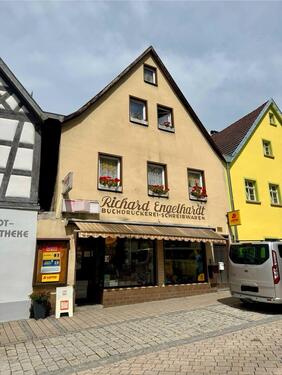 Foto - Wohn- und Geschäftshaus zentral am Marktplatz Baudenkmal