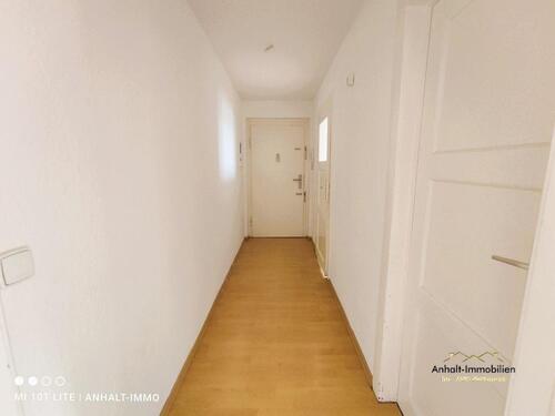 Foto - Erdgeschoßwohnung in Bitterfeld-Wolfen zur Miete