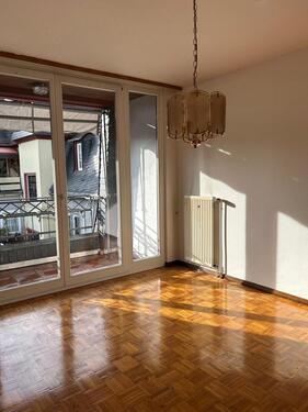 Foto - Tolle 2-Zimmer-Wohnung in zentraler Lage von Geisenheim mit Balkon