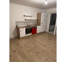 Moderne 2-Zimmer-Wohnung mit EBK, Südbalkon & Keller in Jever