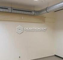 Funktionale Gewerbefläche für Lager und Montage in der Fußgängerzone - Reichenbach an der Fils