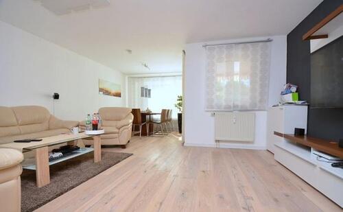 Foto - Seltene Gelegenheit: 3,5-Zimmer-EG-Wohnung mit Garten & TG