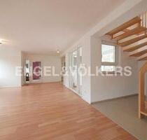 Modernes Einfamilienhaus mit viel Platz und lichtdurchflutetem Wohnbereich - Schweinfurt Bellevue