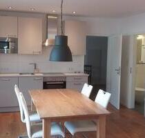 Exklusive 2 Zimmer Wohnung, 60528 Niederrad beim DFB, ehem.Rennb. - Frankfurt am Main