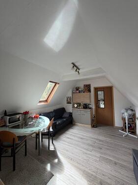 Foto - 1 Zimmer Dachgeschoßwohnung zur Miete in Wuppertal