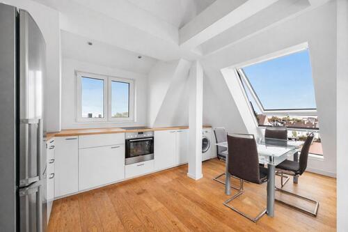 Foto - 2 Zimmer Dachgeschoßwohnung zur Miete in Augsburg