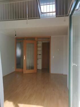 Foto - 3-Raumwohnung, teilmöbliert, befristet zu vermieten
