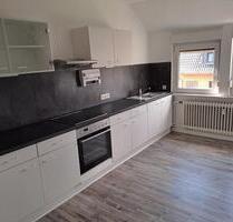 4 Zi.-Whg. mit EBK und großer Dachterasse - Munster