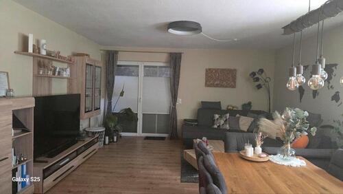 Foto - 3 Zimmer Erdgeschosswohnung mit Balkon direkt in Volkach