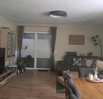 3 Zimmer Erdgeschosswohnung mit Balkon direkt in Volkach