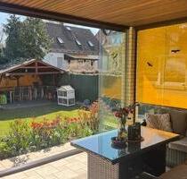 Exklusives Einfamilienhaus mit großem Garten & mod. PV-Technik - Berlin Neukölln