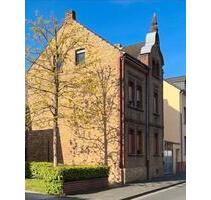 Gründerzeithaus mit Charakter & Charme – Ausbaureserve - Sankt Augustin