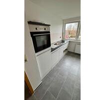 Helle 2-Zimmer-Wohnung mit neuer Küche & Stellplatz - Schwarzenbek