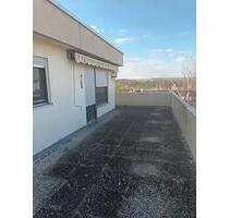 Große Wohnung mit großzügiger Dachterasse in Bietigheim-Bissingen - Sachsenheim