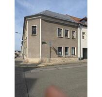 Haus zu Verkaufen in Meerane - 45.000,00&nbsp;EUR Kaufpreis, ca.&nbsp; 120,00&nbsp;m&sup2; in Meerane (PLZ: 08393)