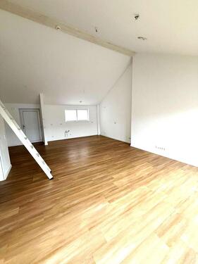 Foto - 3 Zimmer Dachgeschoßwohnung zur Miete in Sehnde