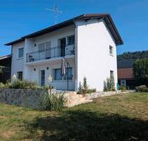 Modernisiertes Einfamilienhaus im Perach zum Verkauf von Privat