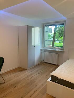 Foto - Helles WG-Zimmer mit Blick ins Grüne im Münchner Süden ab sofort verfügbar!