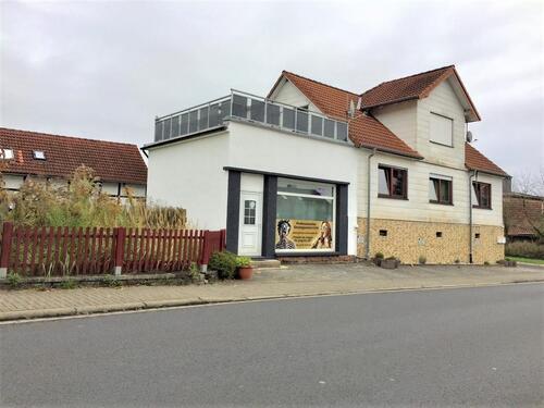 Foto - Zweifamilienhaus - 280.000,00 EUR Kaufpreis,