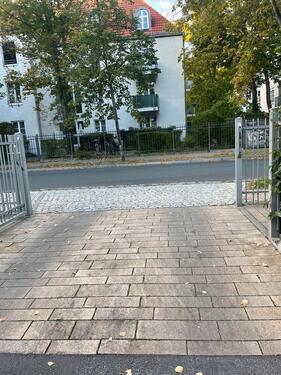 Foto - Tiefgaragen Stellplatz - 100,00 EUR Miete,