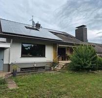 Einfamilienhaus mit 2 Garagen in Rümmelsheim - Guldental