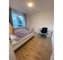 Möblierte gemütliche 1-Zimmer-Wohnung ab 01.04 frei - Aachen Aachen-Mitte