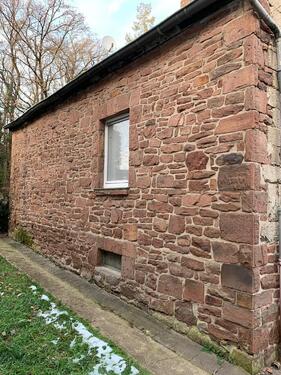 Foto - Natursteinhaus in Üdingen mit Garage - renovierungsbedürftig