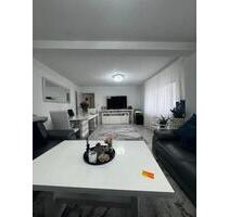 Wohnung mit Terasse und Gartenanteil - Backnang