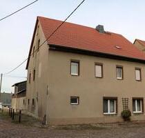 Einfamilienhaus mit Garage u. großer Scheune (VB) - Mügeln