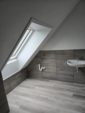 Foto - 3 Zimmer Dachgeschoßwohnung zur Miete in Mannheim