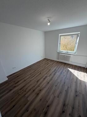 Foto - Sanierte 2 Zimmer Wohnung, frisch für Sie saniert.