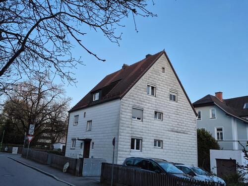 Foto - Mehrfamilienhaus, Wohnhaus zum Kaufen in Freising