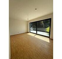 Schöne Große 4 Zimmer Wohnung zentral in ND Terrasse & Garage - Neuburg an der Donau