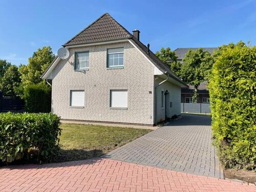 Foto - Charmantes Einfamilienhaus in Kirchweyhe – jetzt zum Sonderpreis