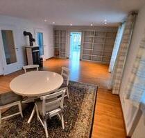 2 Zimmer Wohnung in Murnau - 1.450,00&nbsp;EUR Kaltmiete, ca.&nbsp; 90,00&nbsp;m&sup2; in Murnau am Staffelsee (PLZ: 82418)