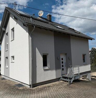 Foto - Modernes Einfamilienhaus mit Terrasse & viel Platz in Mössingen