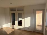 Foto - Alles NEU renov. 3-Zi.-Wohnung im Erdgeschoss zu vermieten. Balkon + neues Bad + Gäste WC