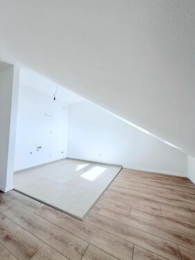 Foto - 2 Zimmer Dachgeschoßwohnung zur Miete in Regensburg
