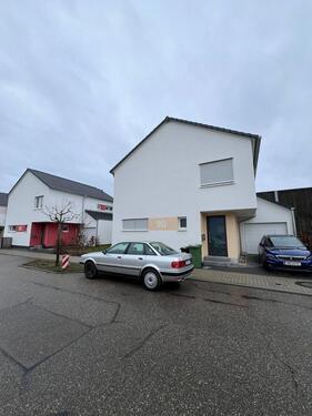 Foto - 5 Zimmer Etagenwohnung zur Miete in Stutensee