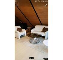 Schönes DG-Appartement in Einfamilienhaus - Troisdorf